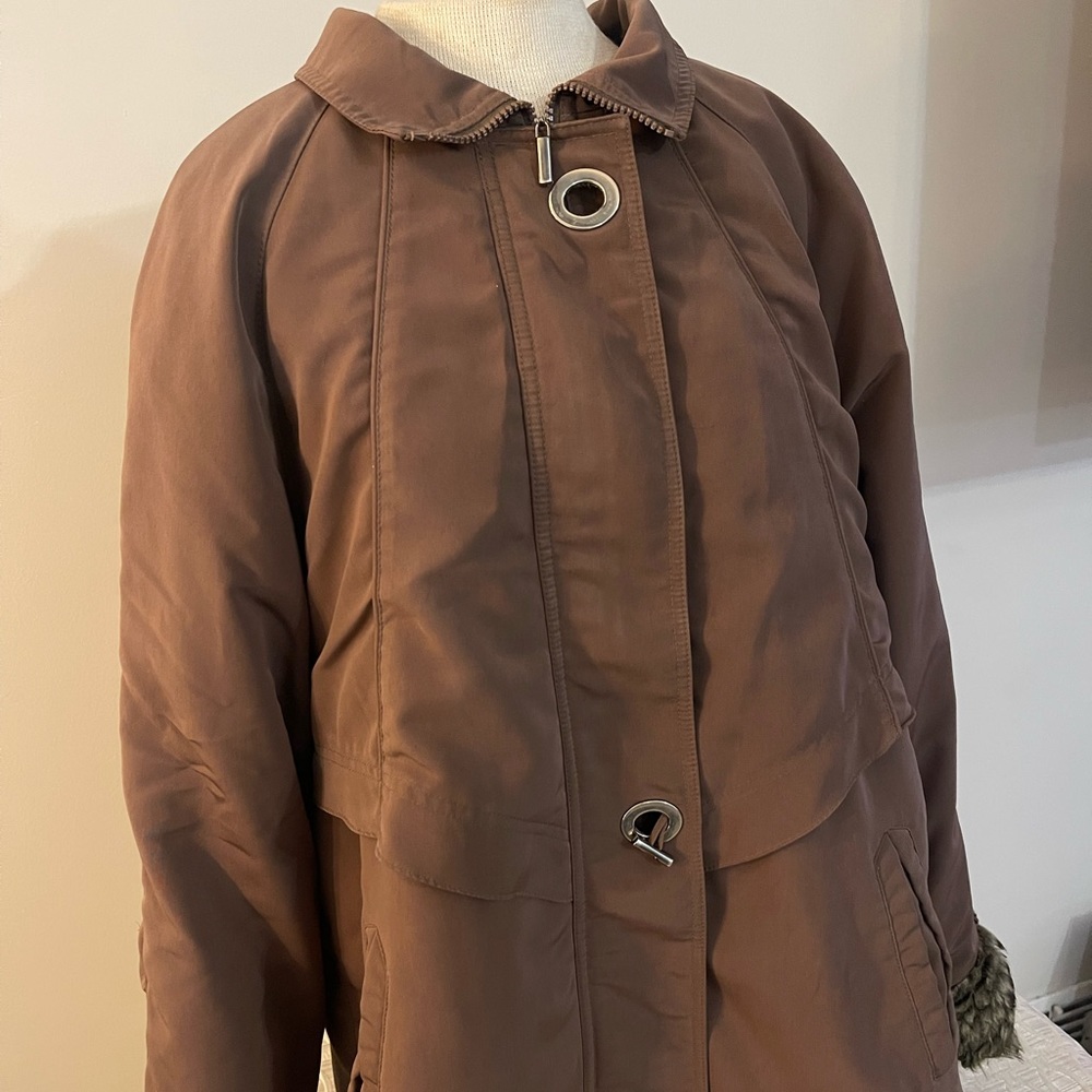 Women’s “Giorgio Morandi” Overcoat